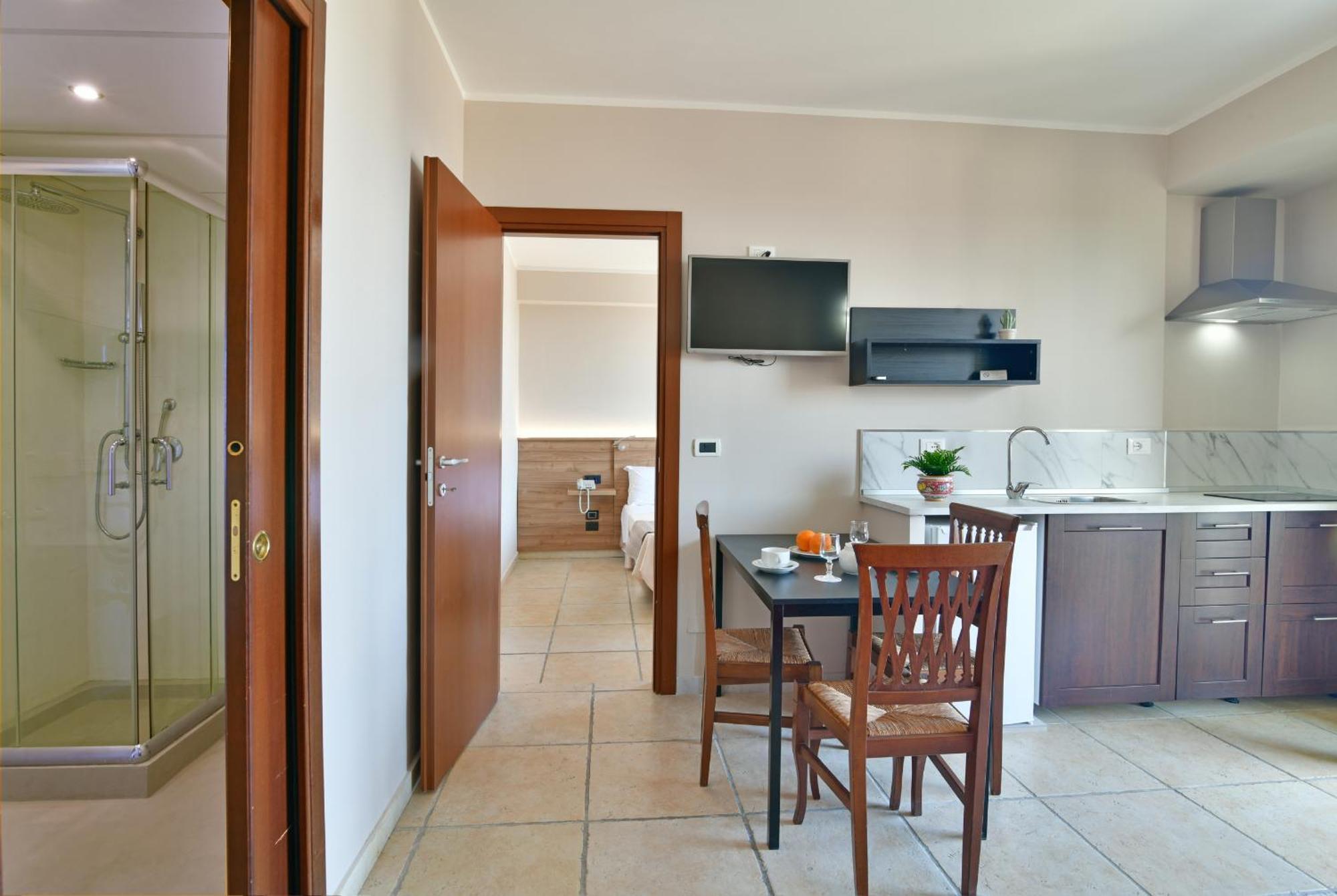 Hotel & Apartments Villa Linda Giardini Naxos Exteriör bild